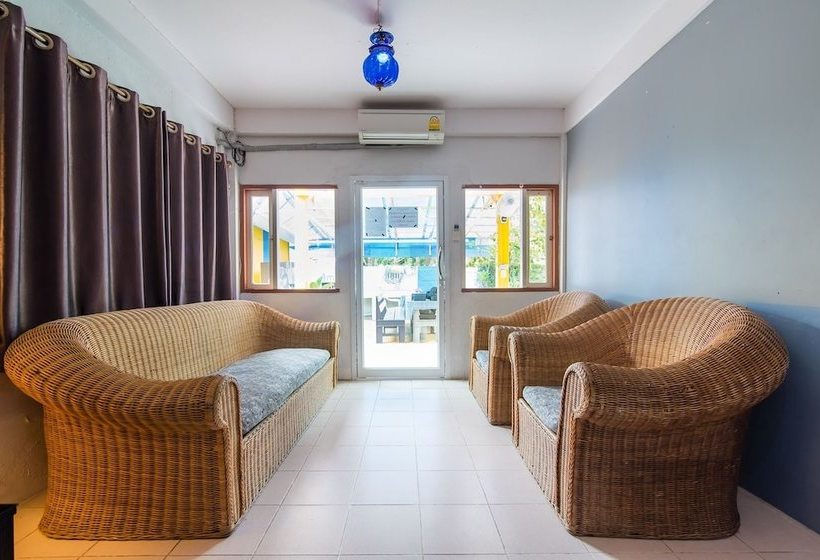 בית מלון כפרי Surf House Hua Hin