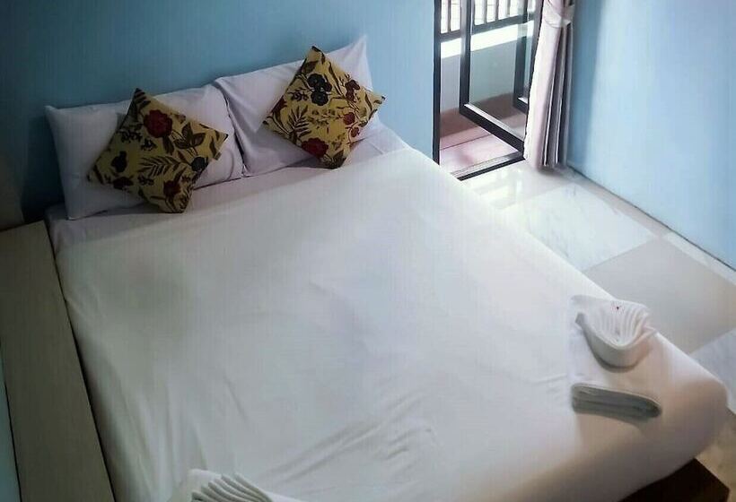 The Guest Hotel   Hostel