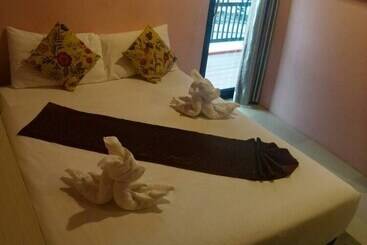 The Guest Hotel Hostel
