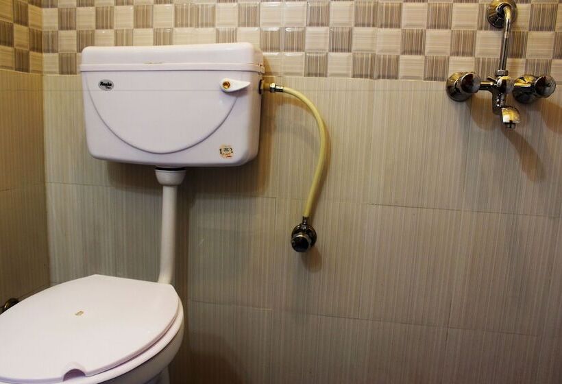 Fotos del hotel Anuj Regency:  10
