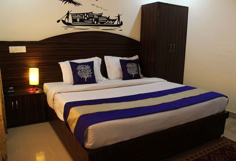 Fotos del hotel Anuj Regency:  13