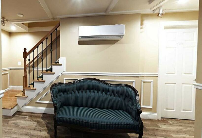 هتل Bellevue Manor