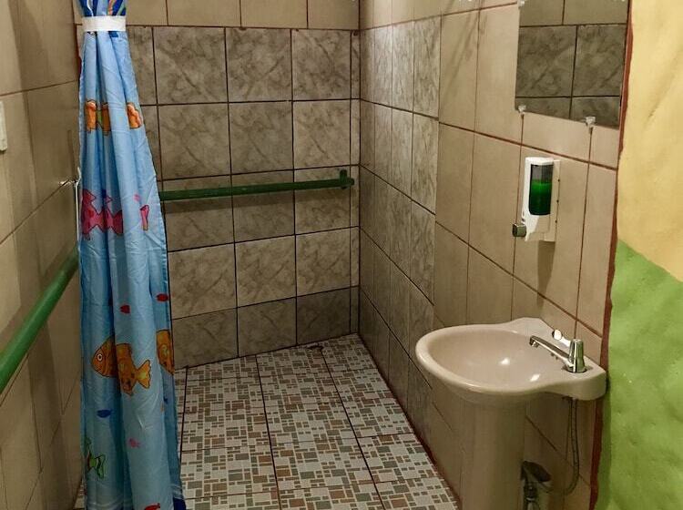 هتل Cabinas El Pueblo B&b Monteverde
