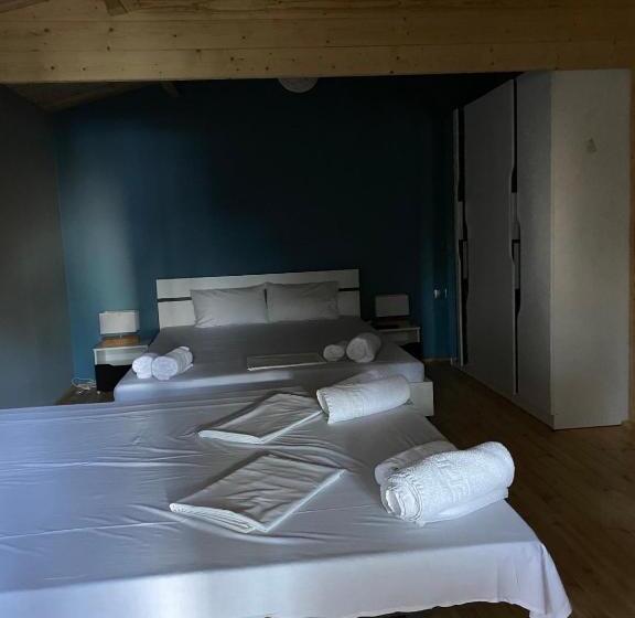 هتل Golden Sun Villas