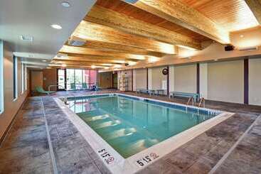 هتل Home2 Suites By Hilton Mechanicsburg
