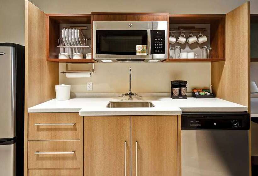 هتل Home2 Suites By Hilton Mechanicsburg