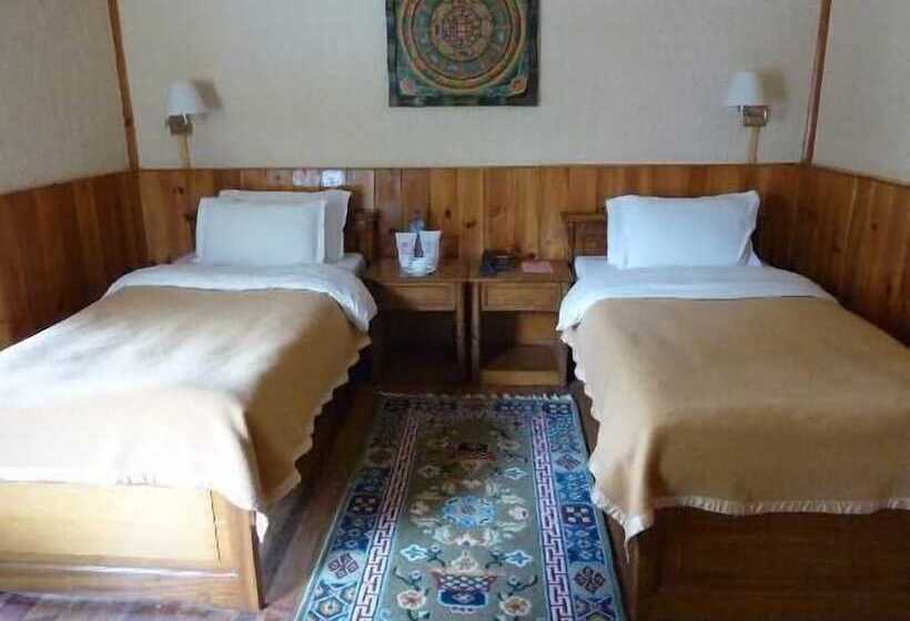 Fotos del hotel Kichu Resort Paro:  3