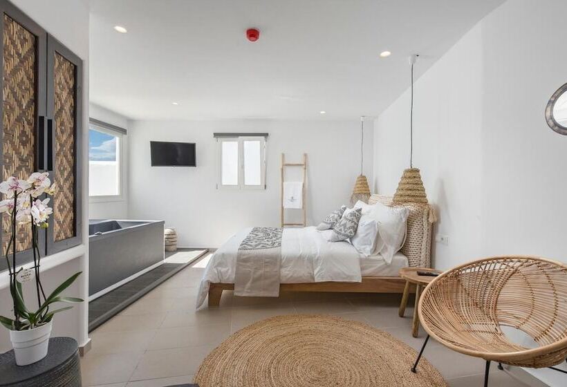 هتل Little Venice Villas