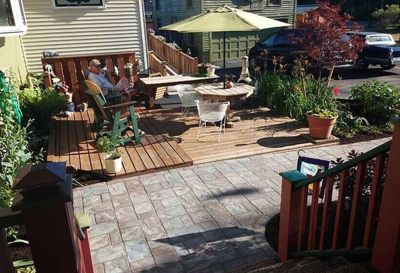 فندق Oasis Bed And Breakfast