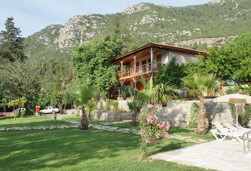 Lycia Nature House