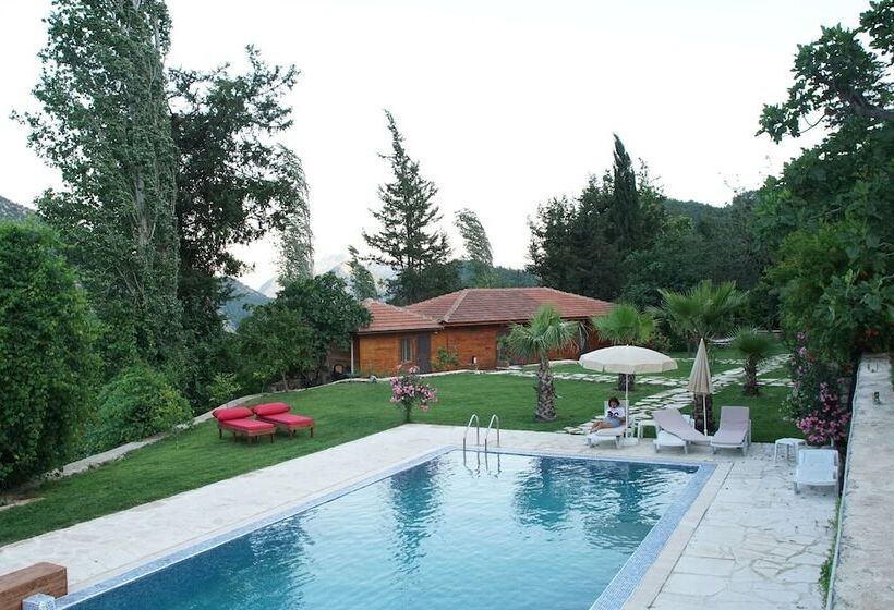 Lycia Nature House