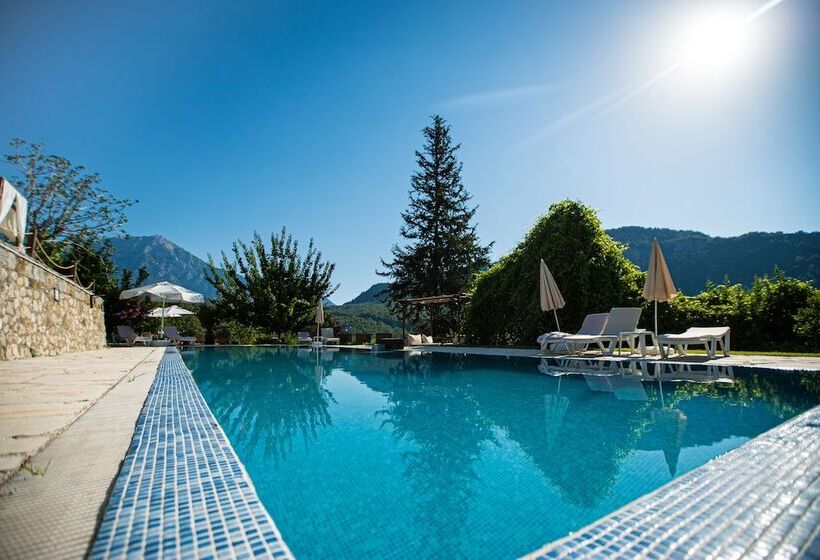Lycia Nature House