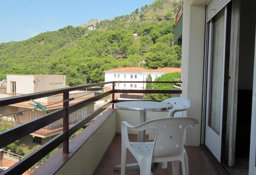 Apartamentos Flomar