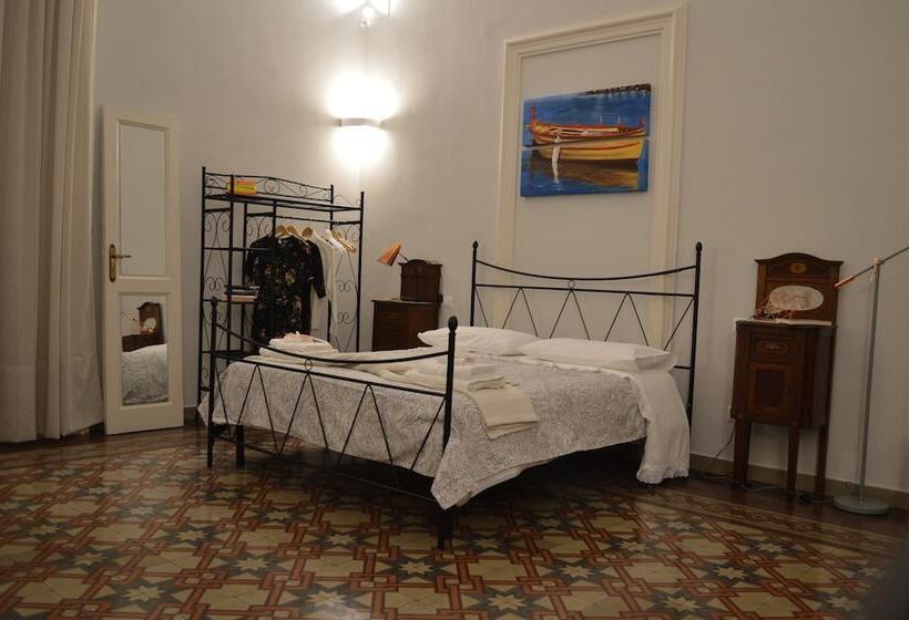 هتل Bed, Book & Breakfast Landolina