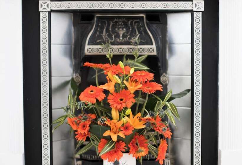 Fotos del hotel Justb Edinburgh Retreat:  10