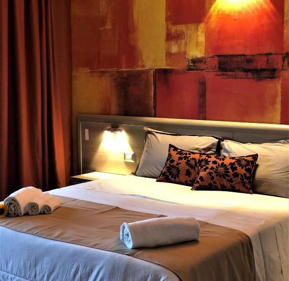 هتل La Piazzetta Guest House