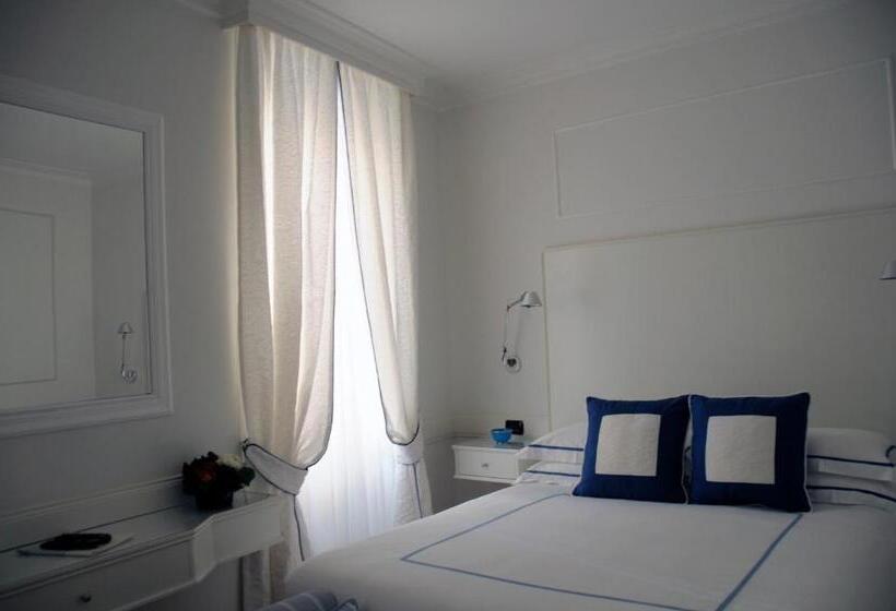 هتل Suite Fontana Di Trevi