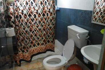 هتل Sun 7 Guest House