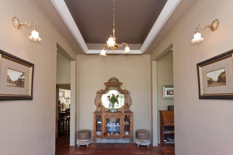هتل Thylitshia Villa Country Guest House