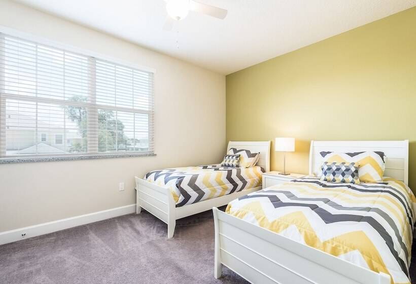 Serenity By Vhc Hospitality