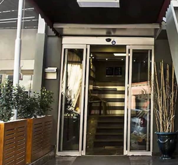 Fotos del hotel Akoni:  22