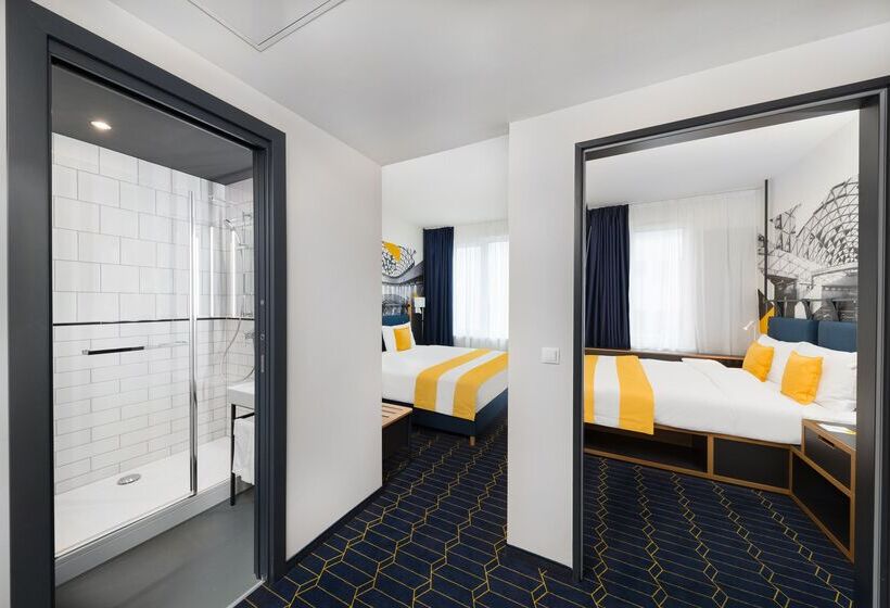 Fotos del hotel D8 Hotel:  6