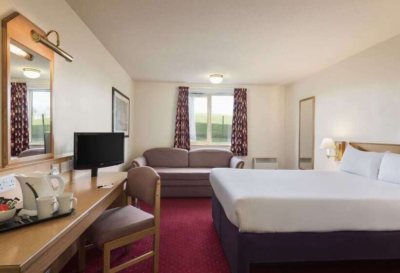 בית מלון כפרי Days Inn Tewkesbury