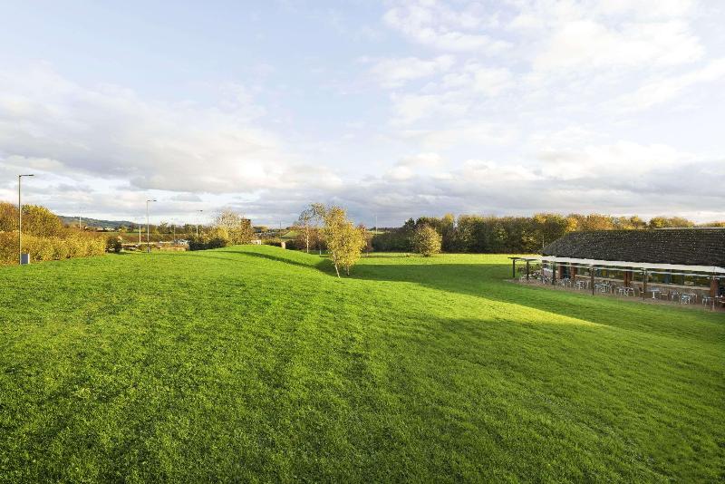 בית מלון כפרי Days Inn Tewkesbury