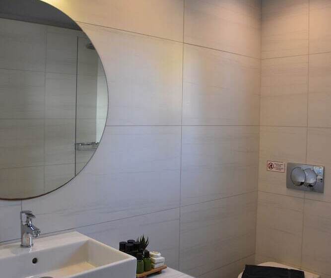 Hôtel De_naxia Suites