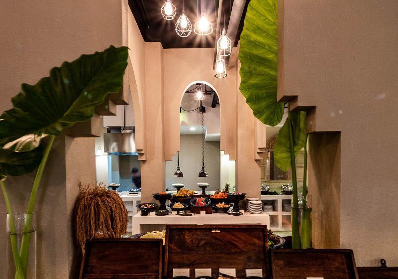 Hotel Devasom Khao Lak Beach Resort & Villas