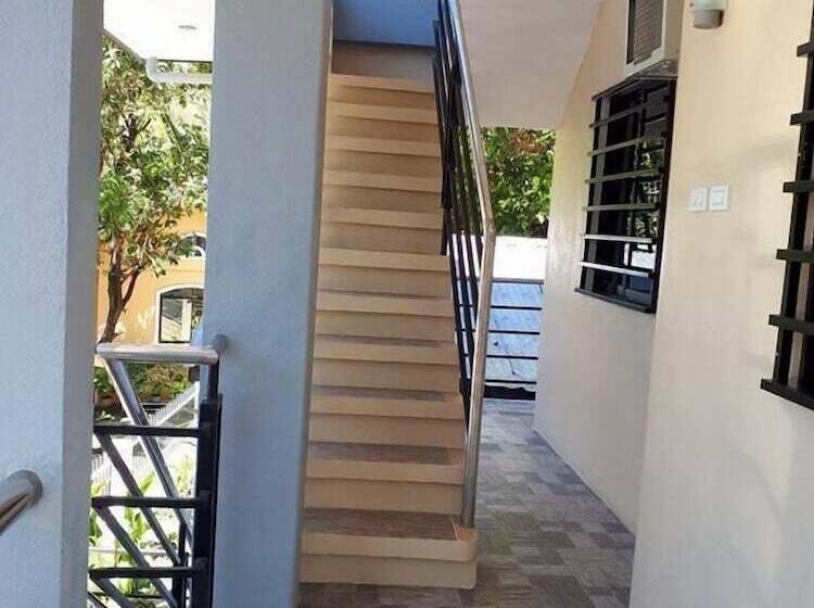 هتل Gravino Pension House