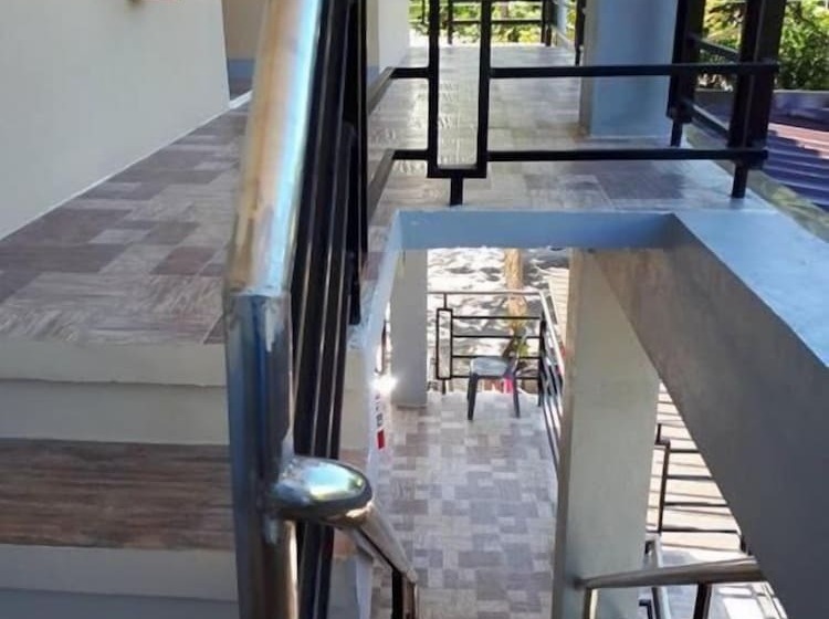 هتل Gravino Pension House