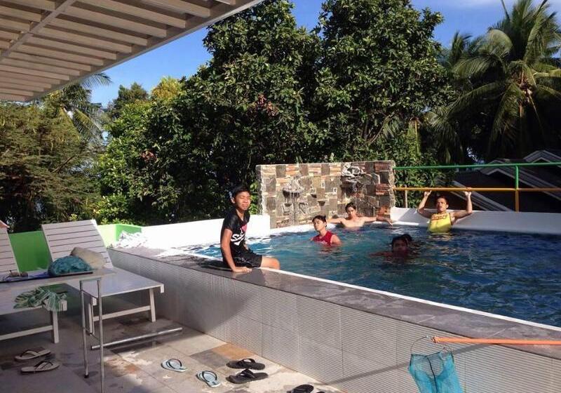 هتل Gravino Pension House
