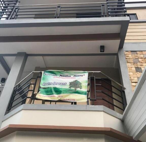 هتل Gravino Pension House