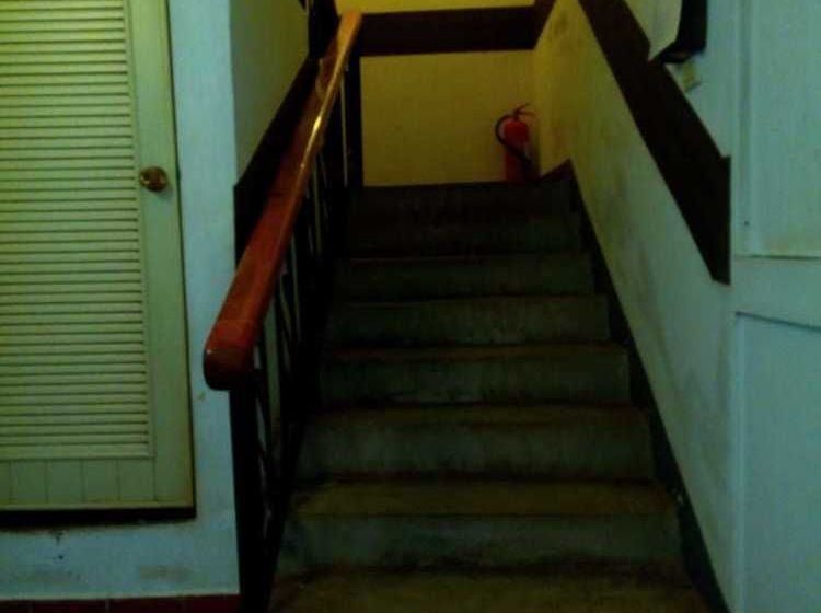 هتل Haysoke Guesthouse