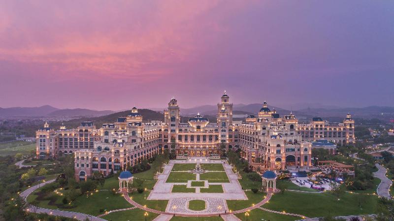 Fotos del hotel Hilton Dalian Golden Pebble Beach Resort:  82