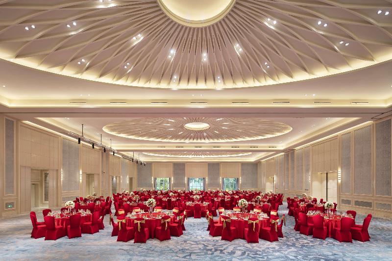 Fotos del hotel Hilton Dalian Golden Pebble Beach Resort:  52