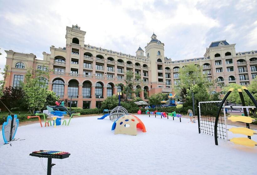 Fotos del hotel Hilton Dalian Golden Pebble Beach Resort:  45