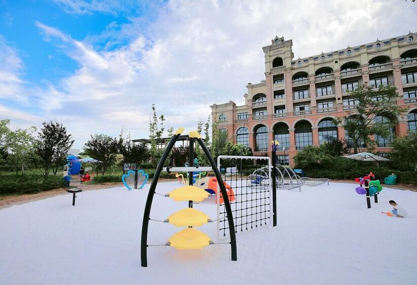 Fotos del hotel Hilton Dalian Golden Pebble Beach Resort:  72