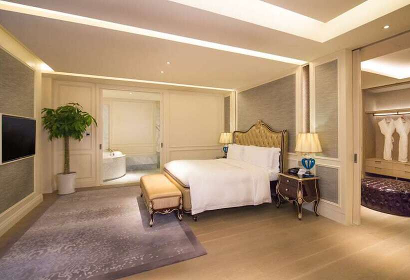 Fotos del hotel Hilton Dalian Golden Pebble Beach Resort:  2