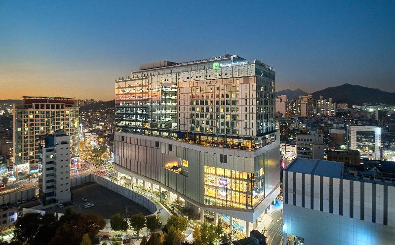 ホテル Holiday Inn Express Seoul Hongdae, An Ihg
