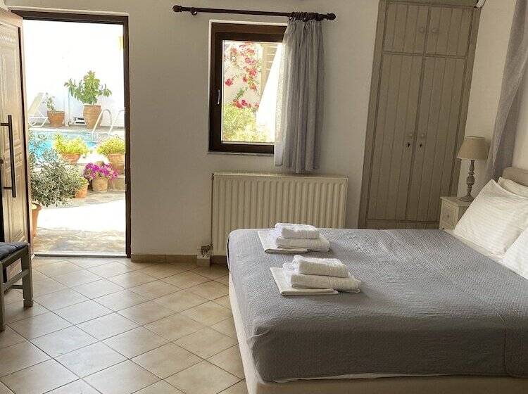 هتل Kasteli Studios & Apartments