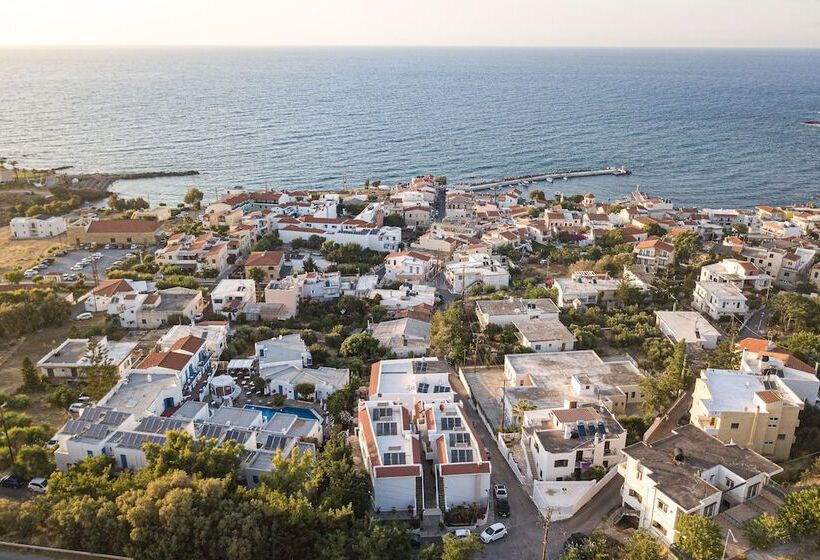 هتل Kasteli Studios & Apartments