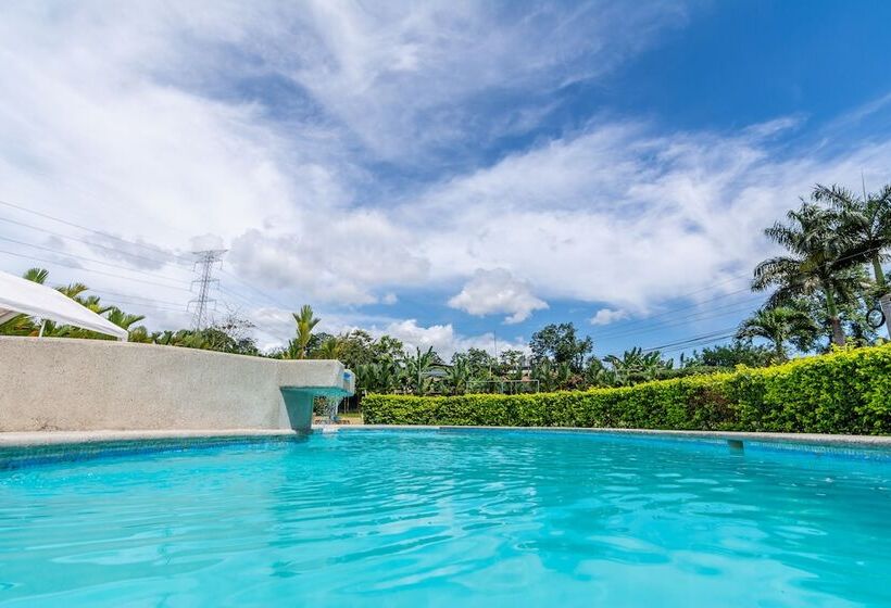 هتل Pacuare