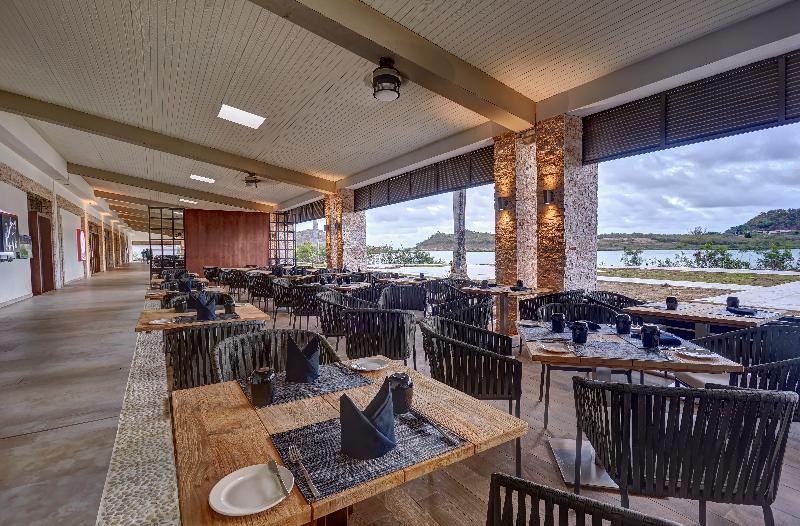 هتل Royalton Antigua, An Autograph Collection All Inclusive Resort