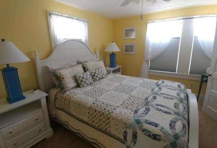 צימר 2 River Road Inn Cottages