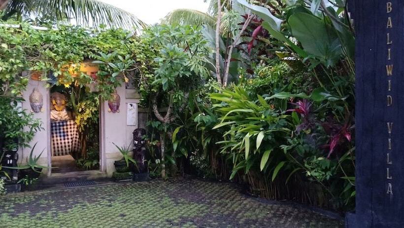 تختخواب و صبحانه Baliwid Villa Ubud