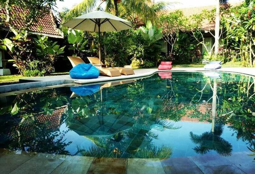 تختخواب و صبحانه Baliwid Villa Ubud