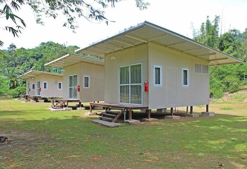 مبيت وإفطار Kiulu Riverside Chalet