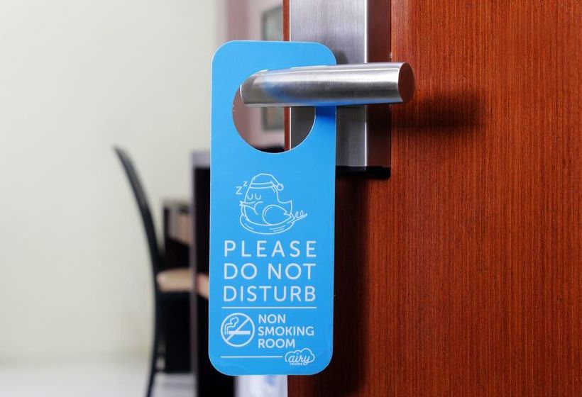 בית מלון כפרי Airy Alun Alun Bojonegoro Trunojoyo 2